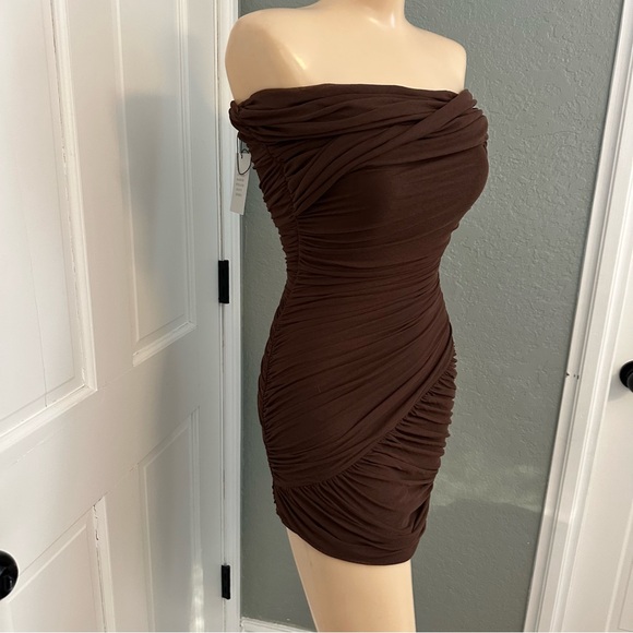 LOVERS AND FRIENDS ARIELA MINI DRESS - Picture 5 of 10